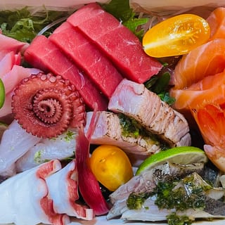 Sashimi Deluxe