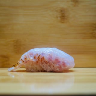 Akamutsu Sushi
