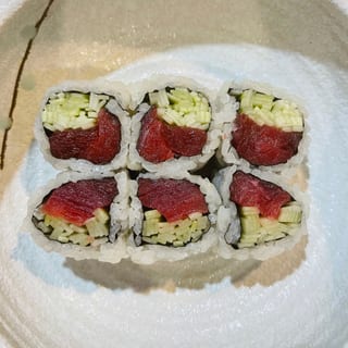Tuna Cucumber Roll