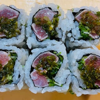 Seared Tuna Roll